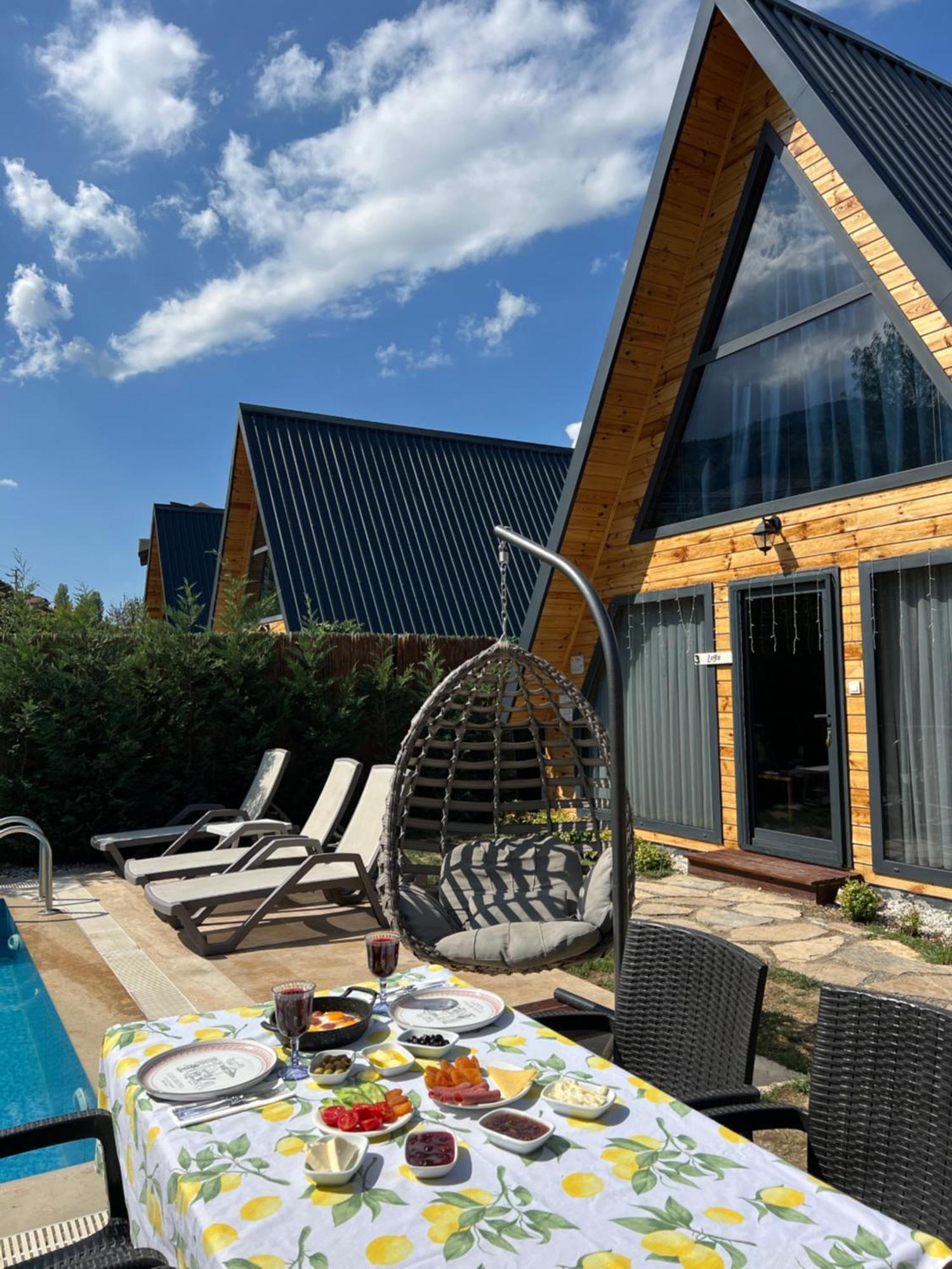 Teona Kartepe Bungalov Exterior photo